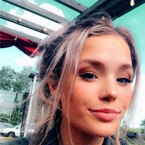 Meet your Posher, Kara